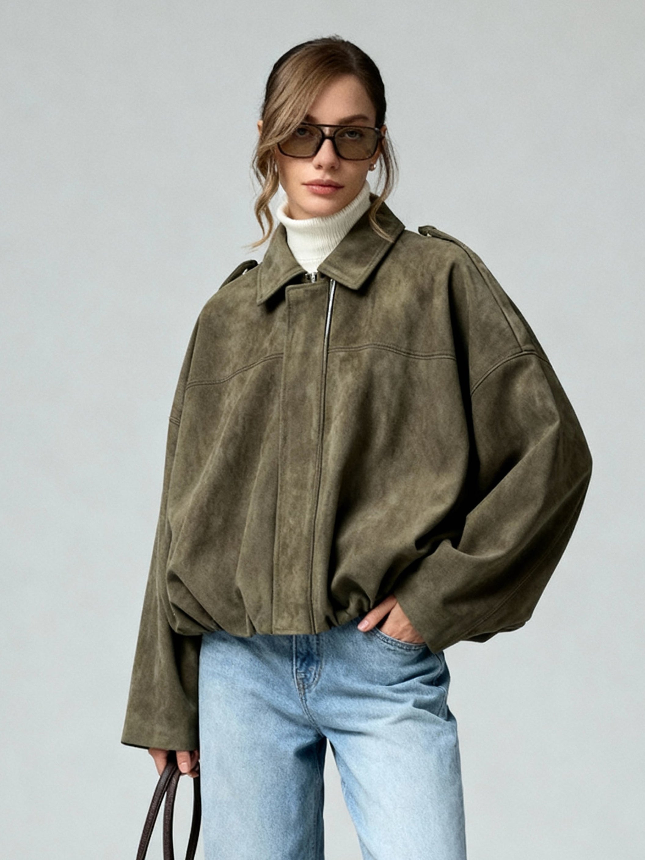 Chic_Suede_Bomber_01.jpg