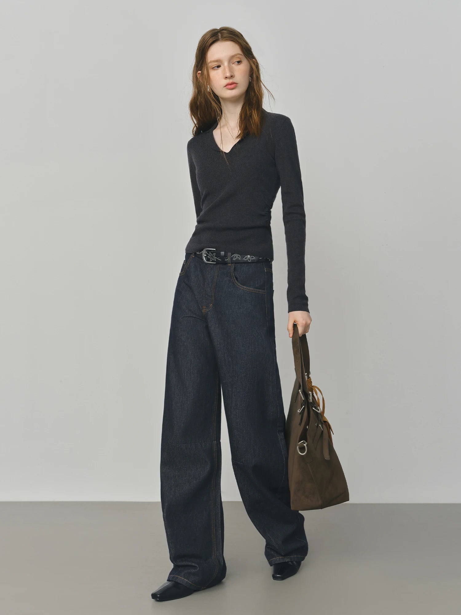 FSLE Design Relaxed High Waist Jeans Women's 2025 Autumn New Arrival Slashed Jeans Trousers 25FS13105