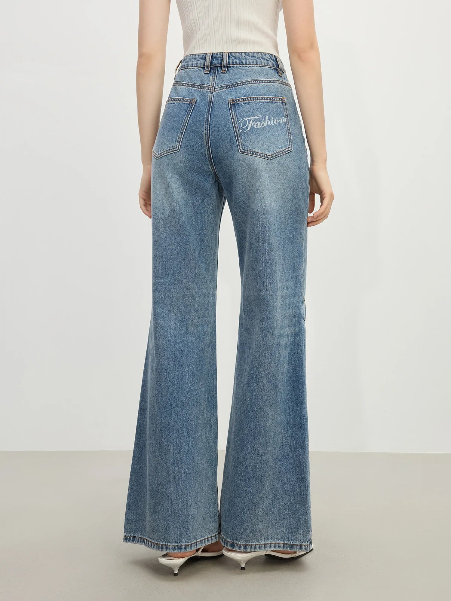 FSLE High Waist Elegant Temperament Flared Jeans for Women Summer 2025 New Arrival Leg Slimming Supermodel Pants 25FS12295