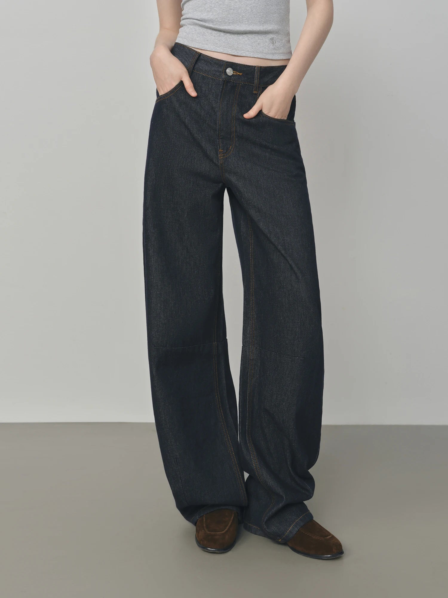 FSLE Design Relaxed High Waist Jeans Women's 2025 Autumn New Arrival Slashed Jeans Trousers 25FS13105