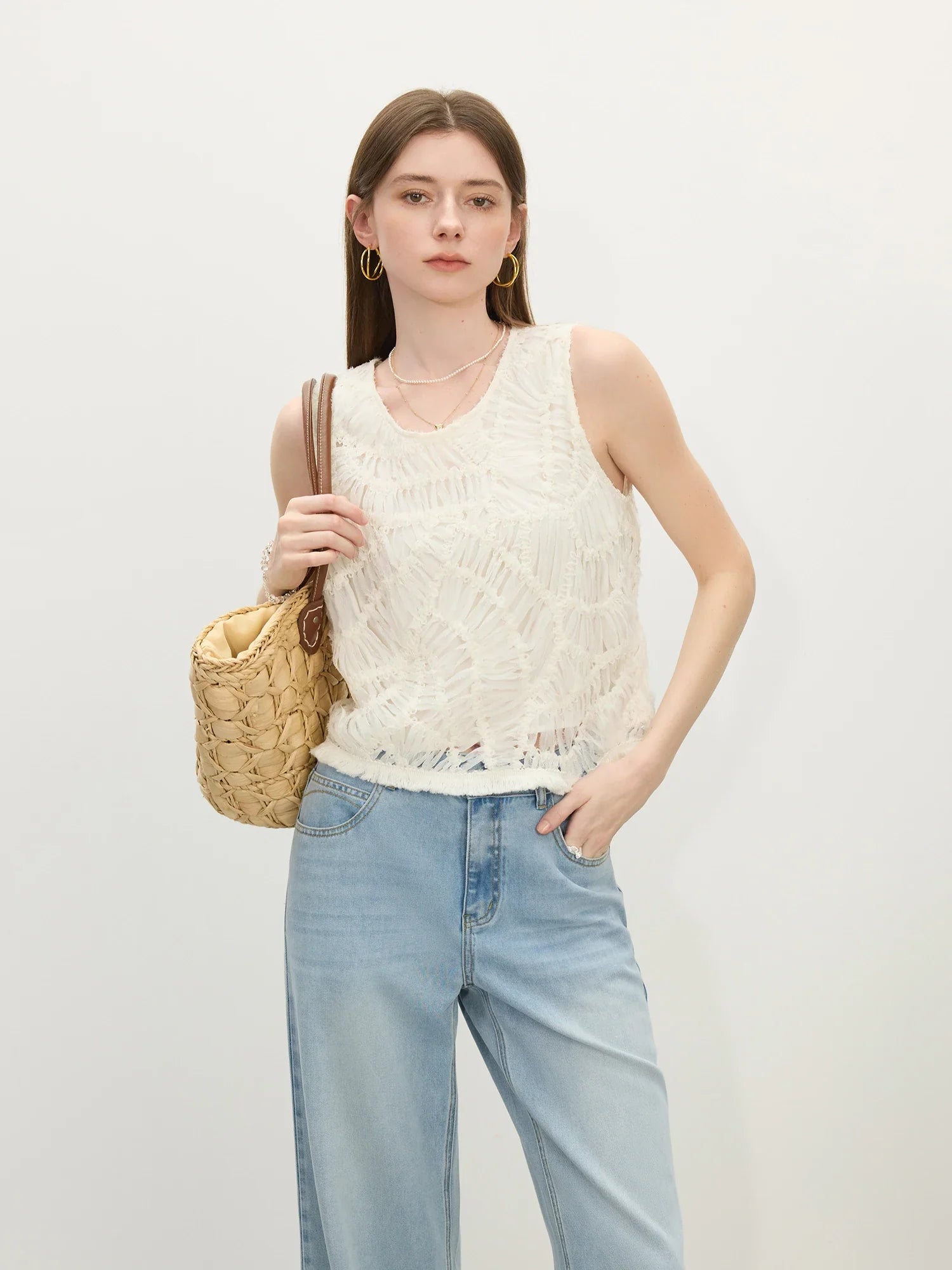 FSLE Braided Loose Sleeveless Fashion Vest Beige Top For Women 2025 Summer New Arrival Holiday Season Versatile Tops 25FS12337