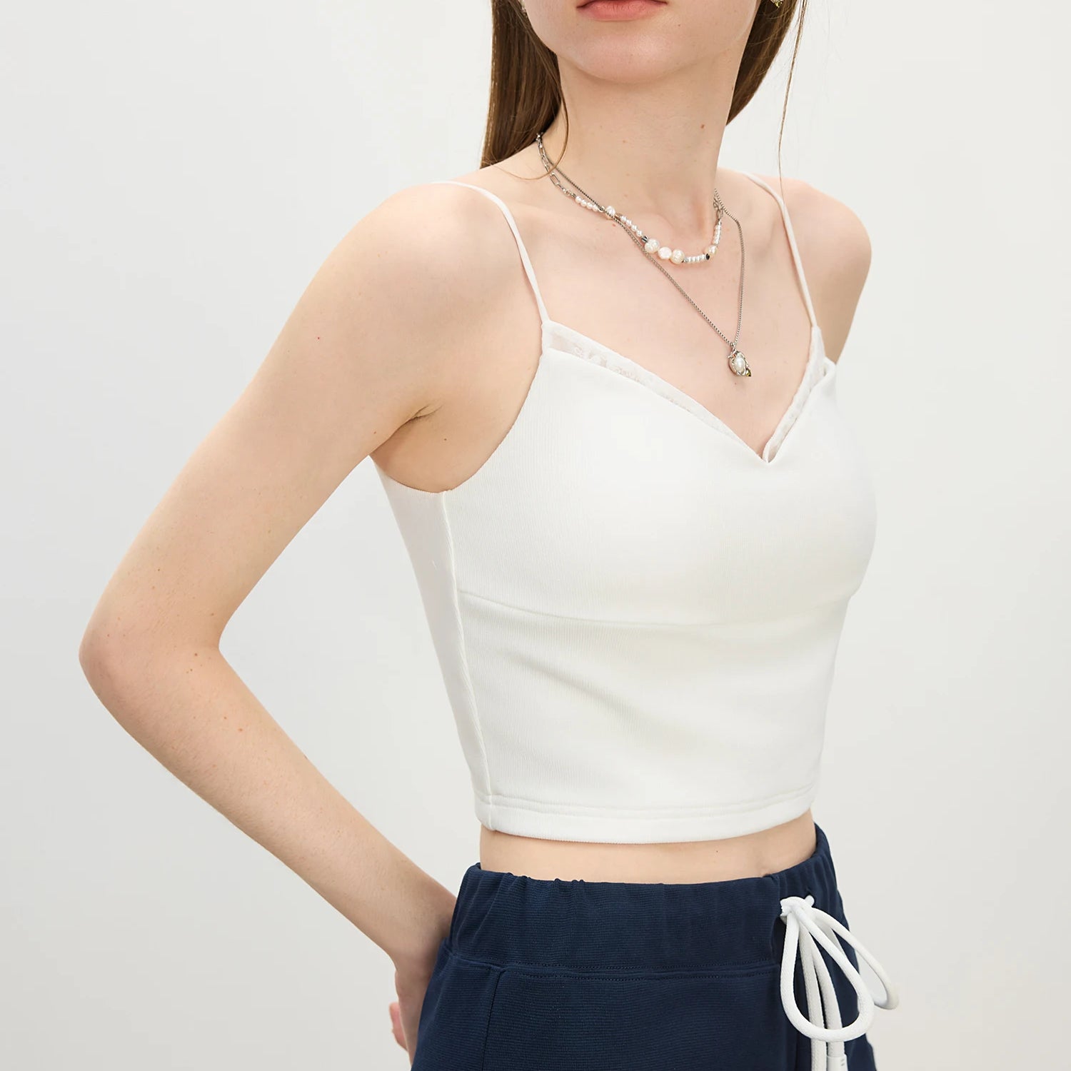 FSLE MInimalism Slim Fit Lace Splicing Camisole For Women 2025 Summer New Arrival Strappy Sleeveless Casual Tops 25FS12483